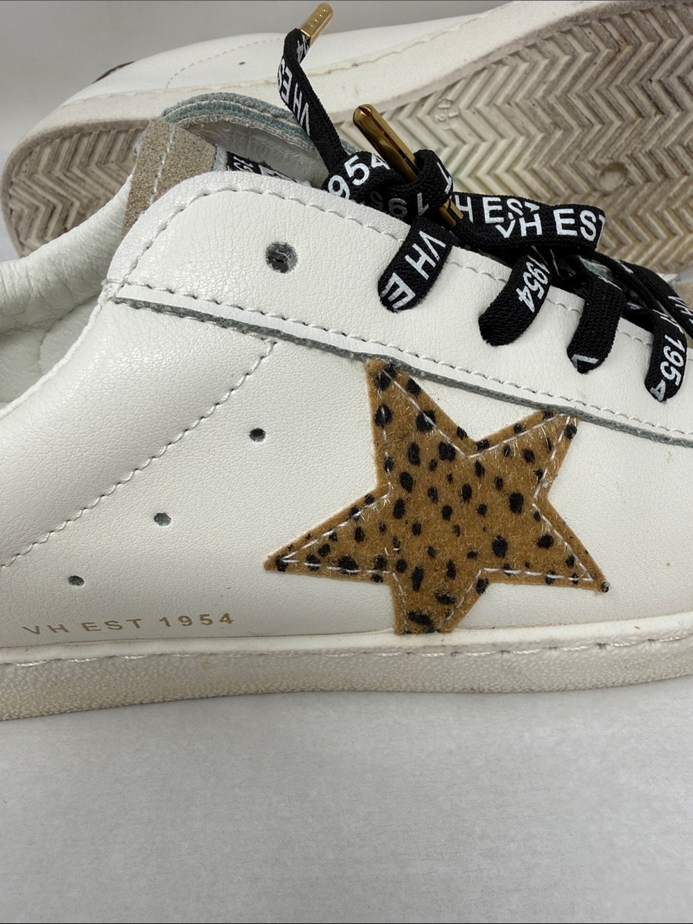 Vintage Havana Carla Calf Hair Leopard Star White Low Top Sneaker Taupe size 7.5 - Picture 8 of 12